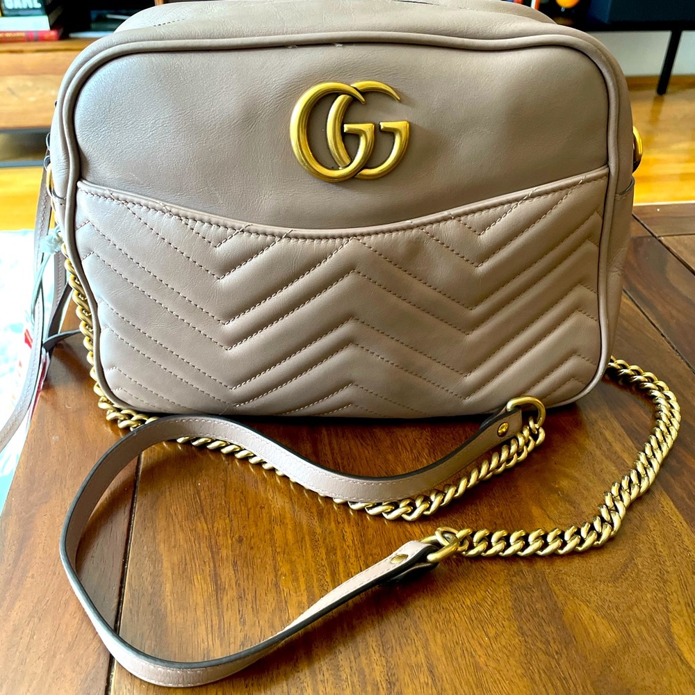 Gucci Marmont - Medium Crossbody Bag